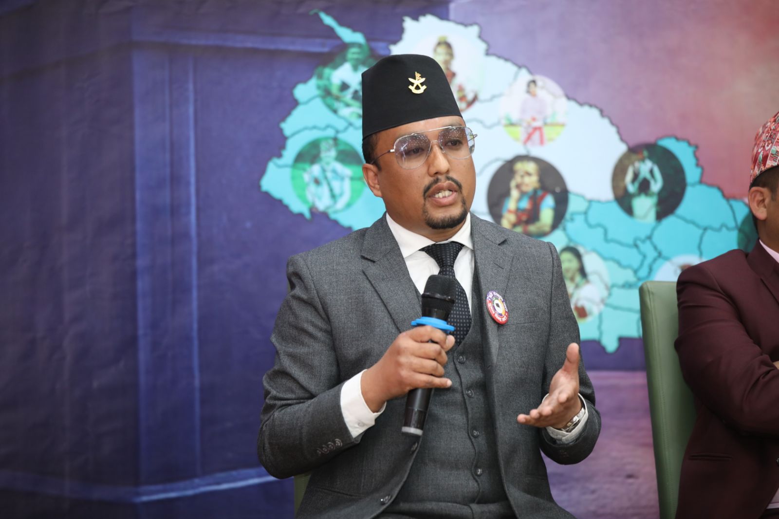 बरुण अमात्य